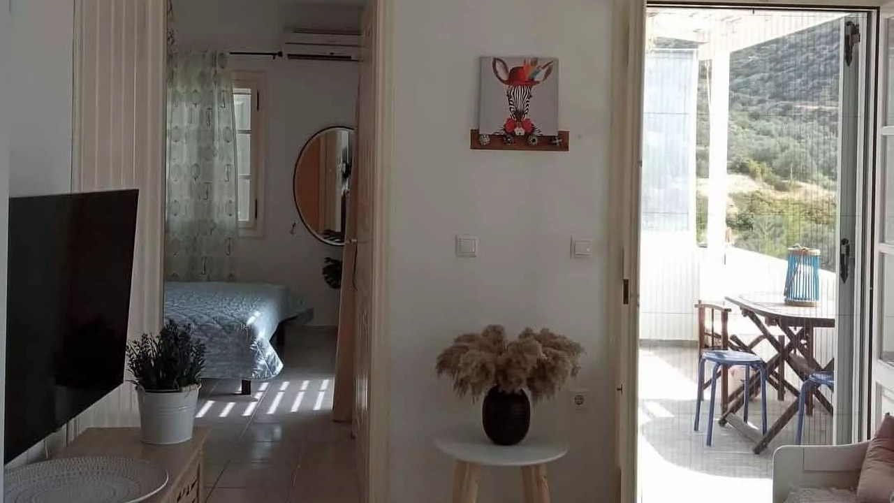 Photo of Bedroom in Platis Gialos