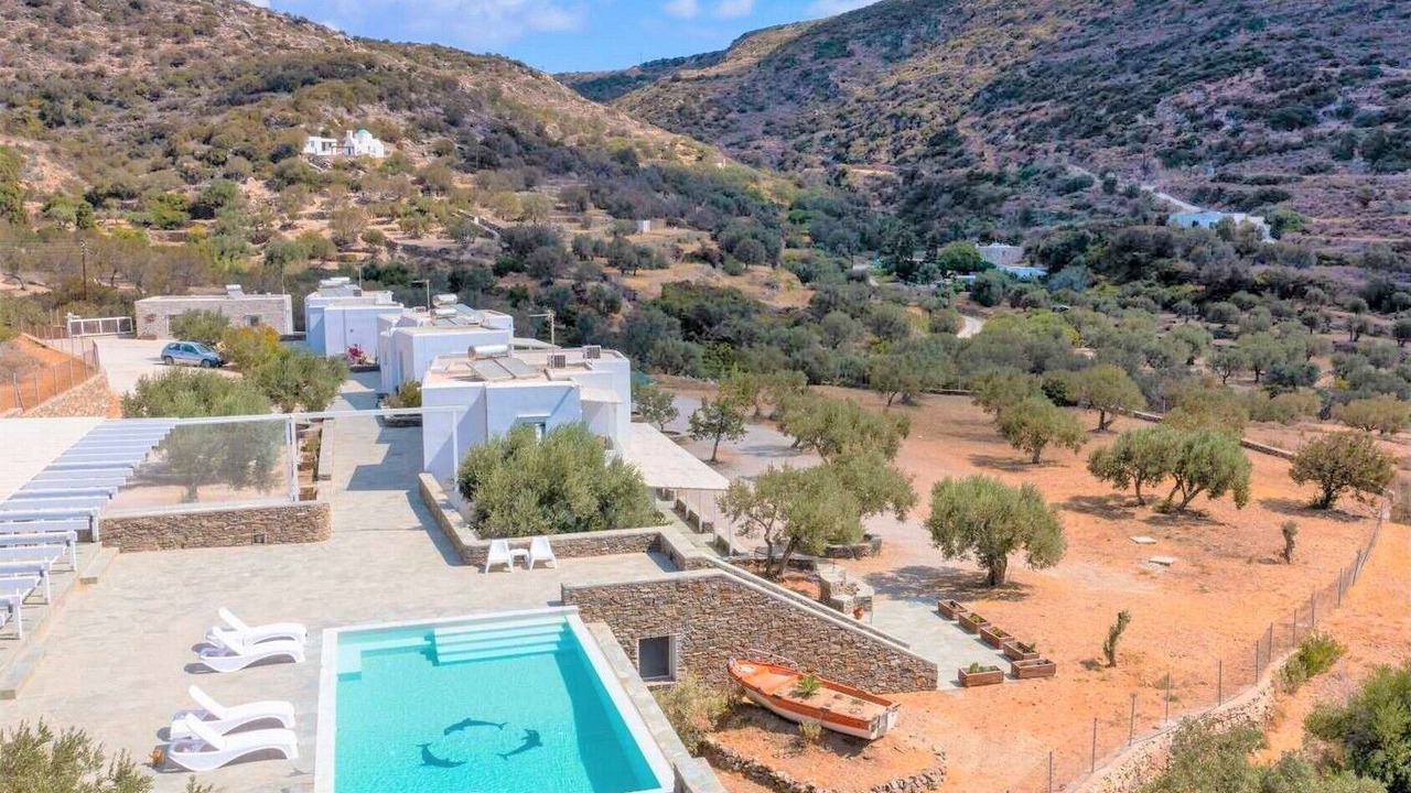 Photo of Outdoor in Platis Gialos