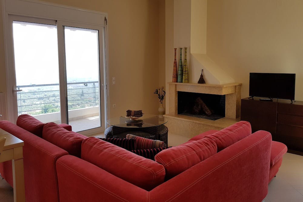 Photo of Livingroom in Pyrgos