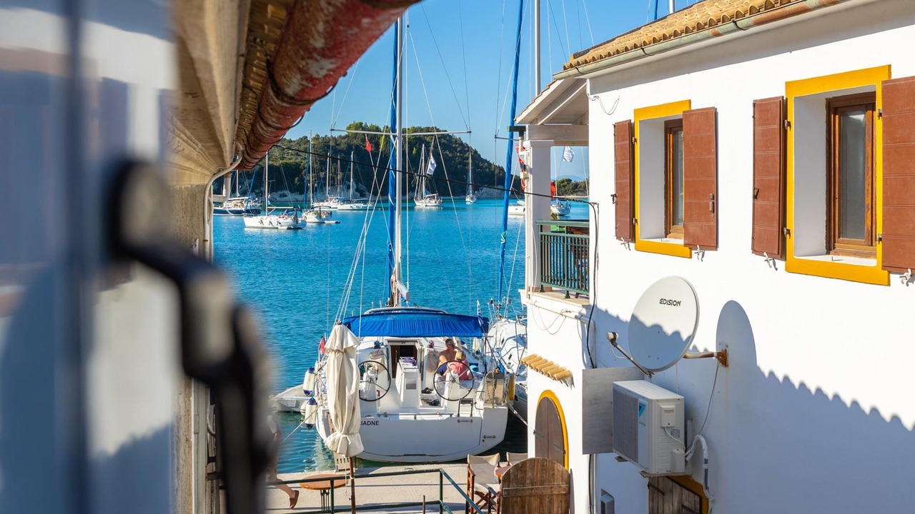 Photo of Others in Lakka