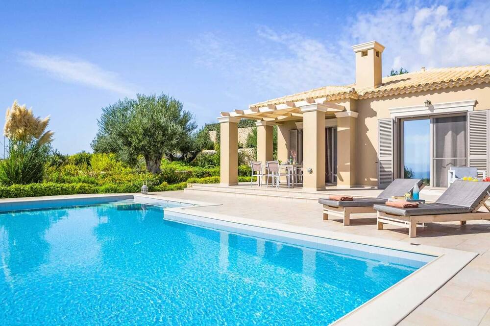 Photo of Outdoor in Karavados