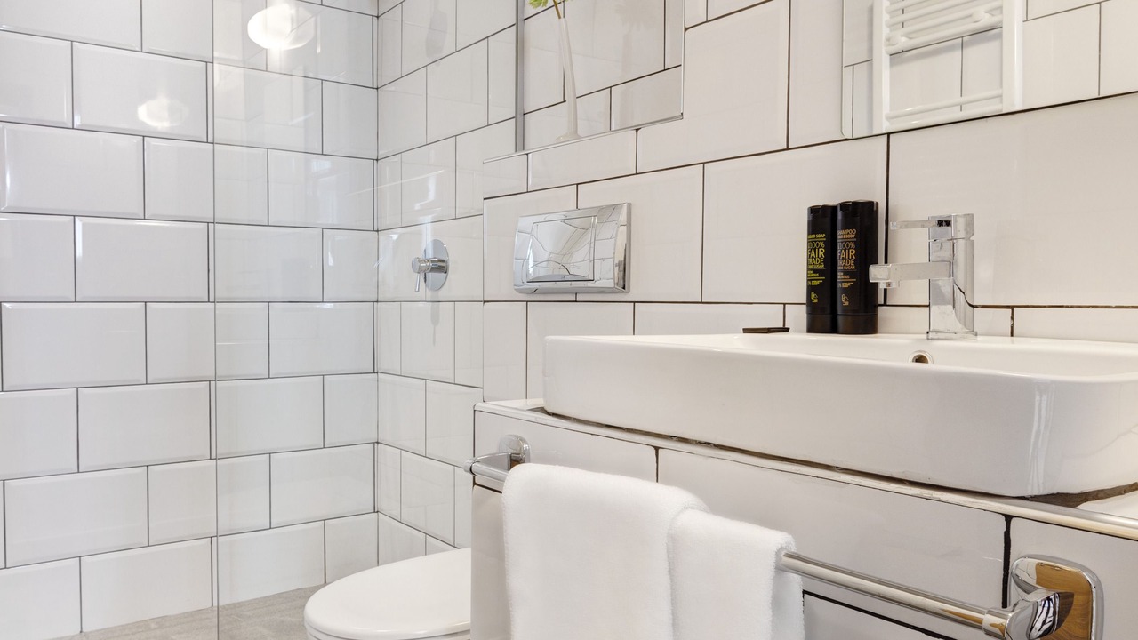 Photo of Bathroom in Ladadika