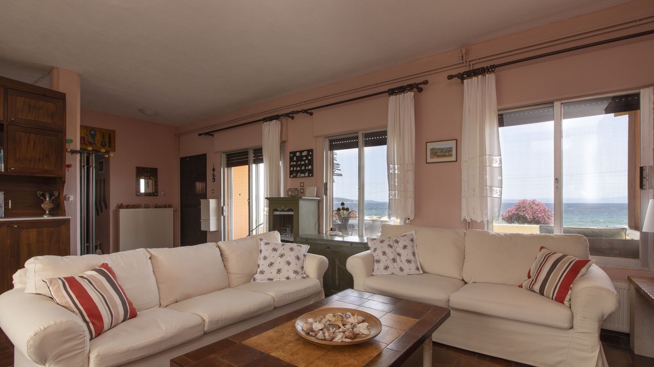 Photo of Livingroom in Sithonia