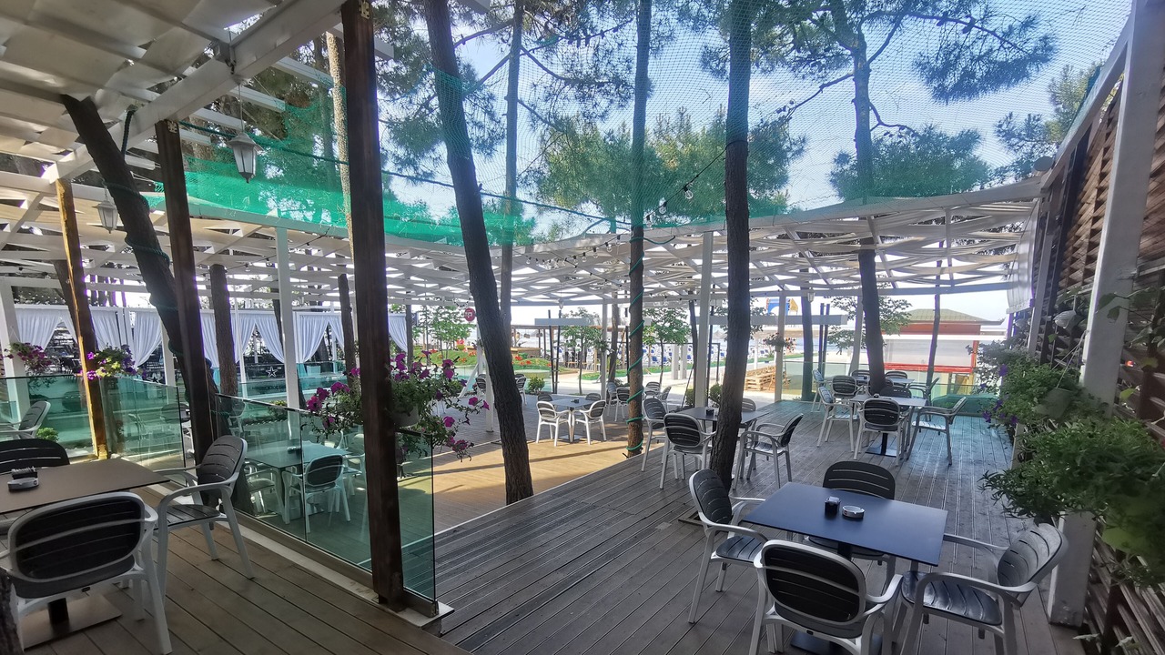 Photo of Patio Balcony in Golem
