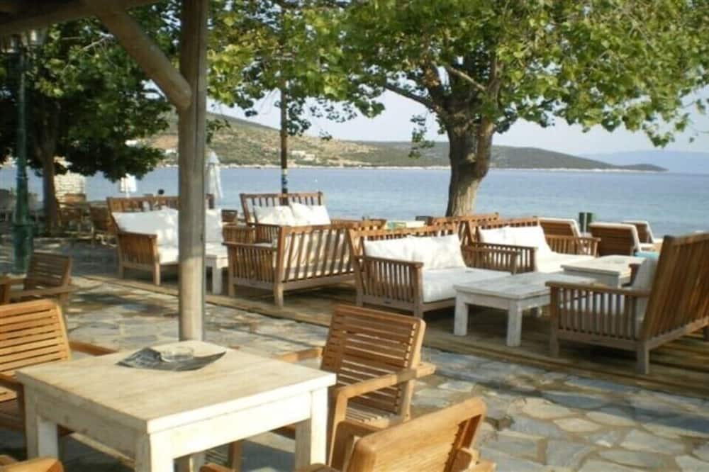 Photo of Patio Balcony in Sourpi