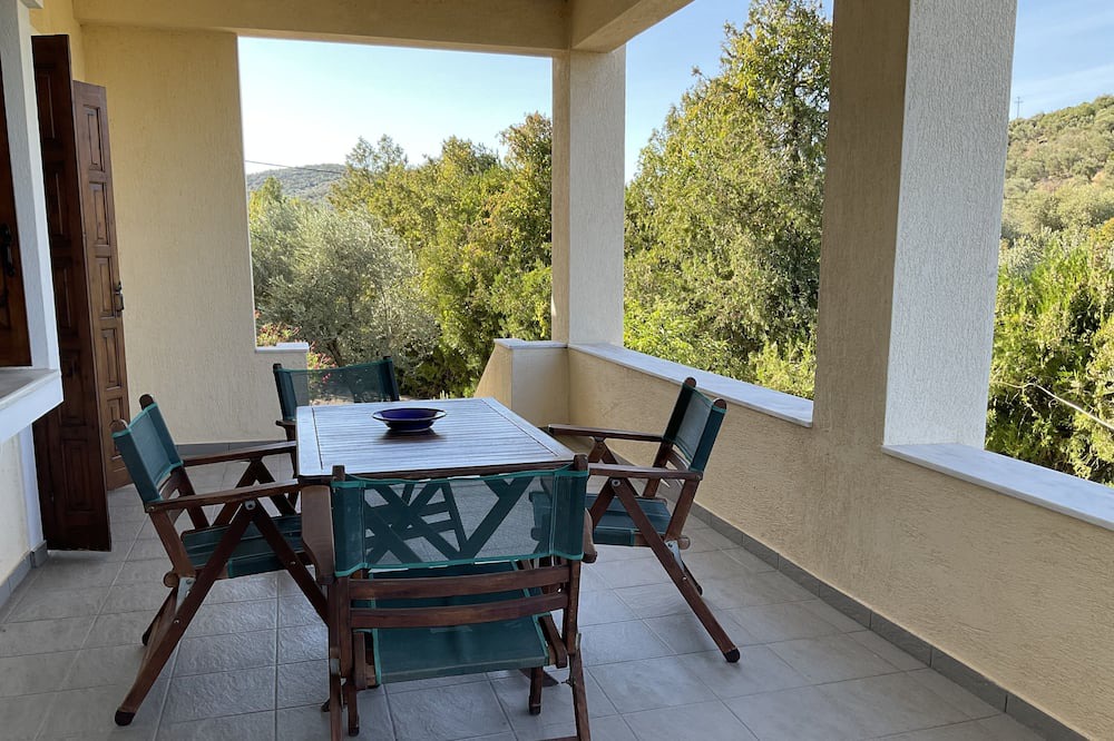 Photo of Patio Balcony in Sourpi