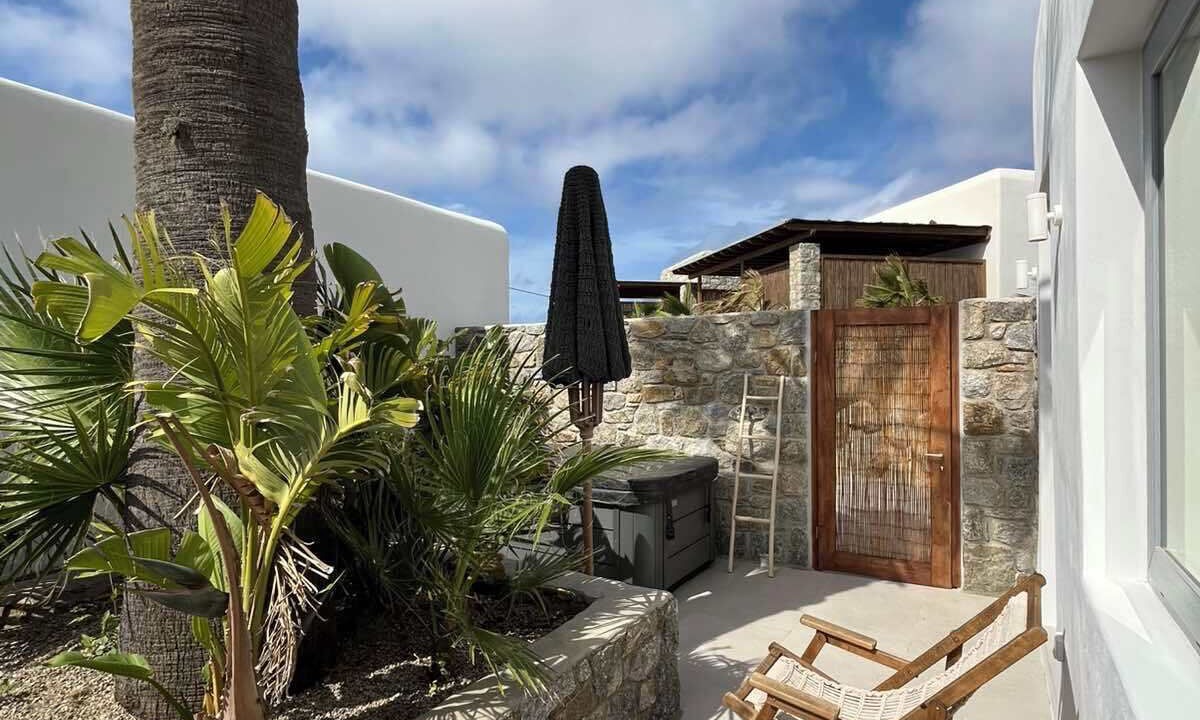 Photo of Outdoor in Glastros