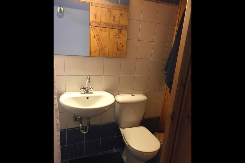 Photo of Bathroom in Kolokinthou