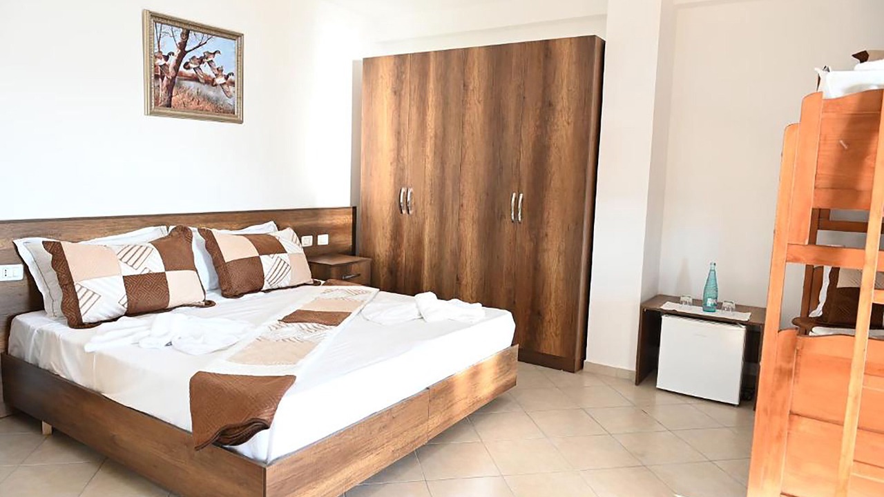 Photo of Bedroom in Shkembi i Kavajes