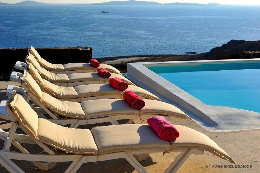 Photo of Outdoor in Faros Armenistis
