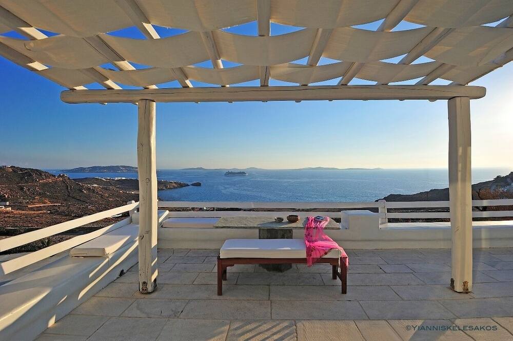 Photo of Patio Balcony in Faros Armenistis