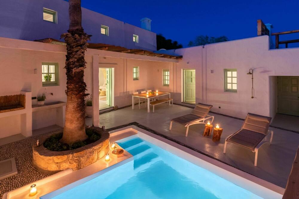 Photo of Outdoor in South Rhodes