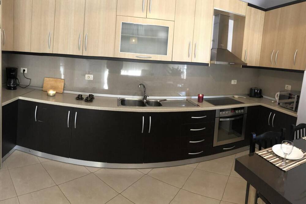 Photo of Kitchen in Qender