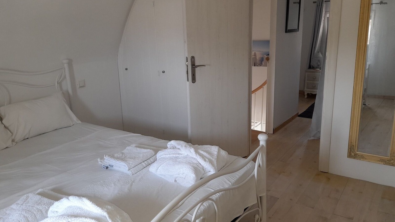 Photo of Bedroom in Kamari