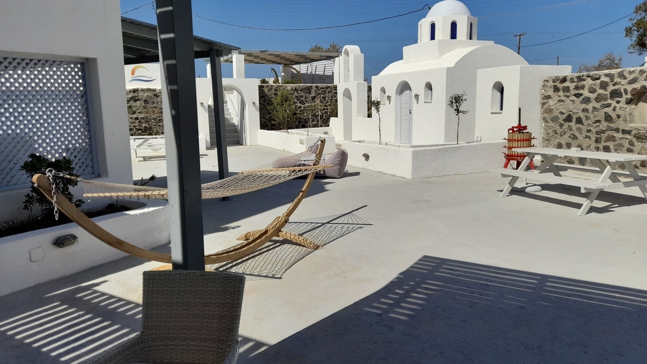 Photo of Outdoor in Kamari