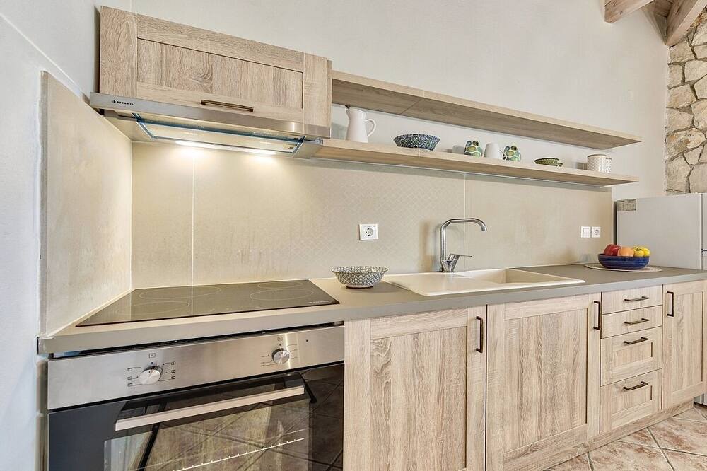 Photo of Kitchen in Marathias