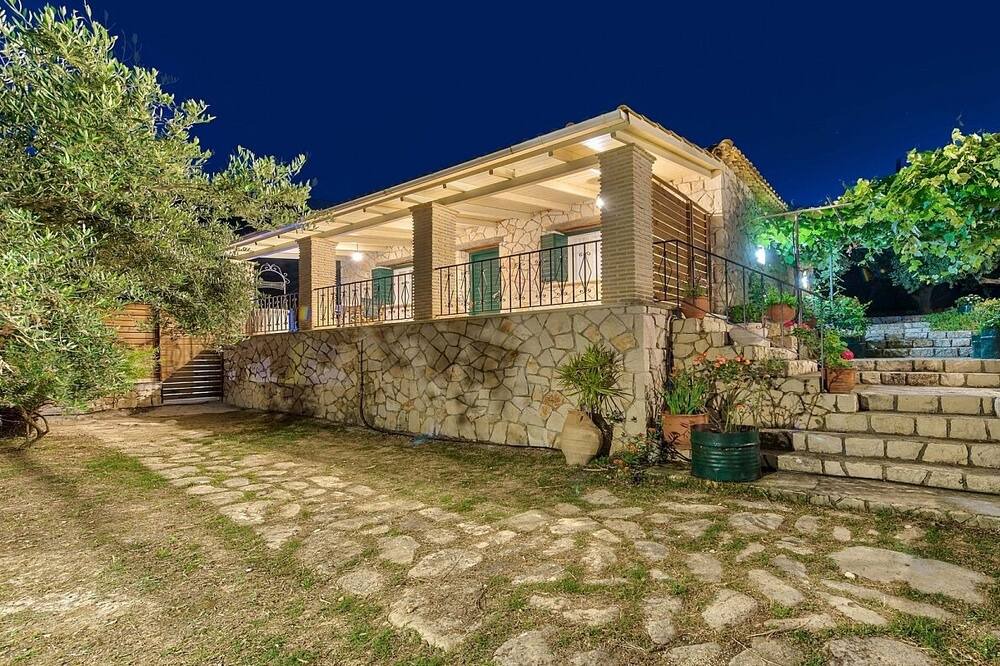 Photo of Outdoor in Marathias