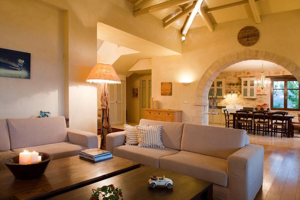 Photo of Livingroom in Minothiana