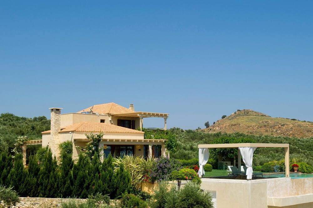 Photo of Outdoor in Minothiana