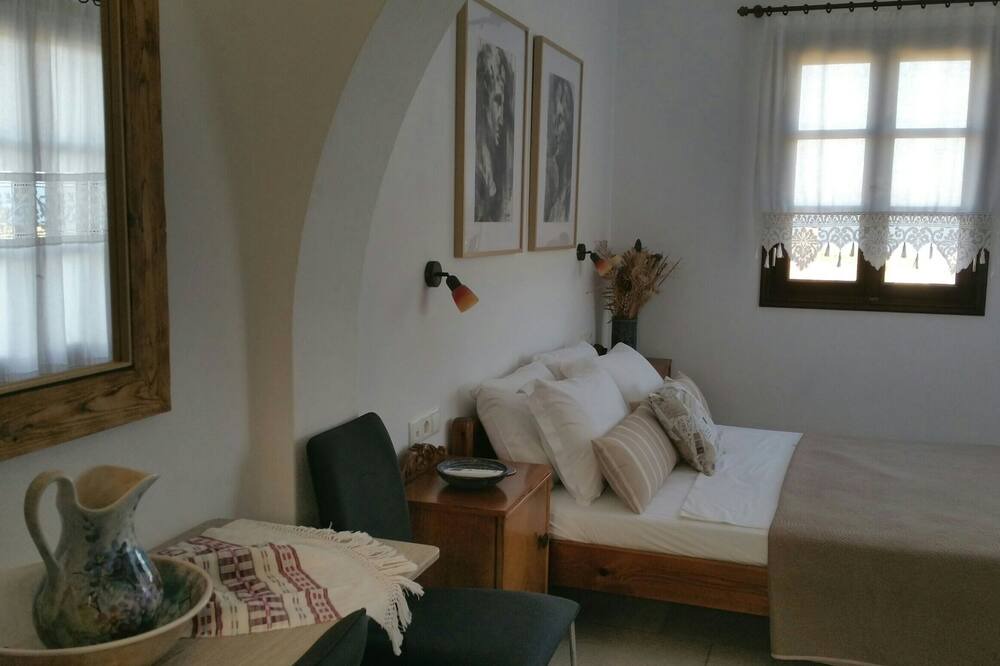 Photo of Bedroom in Naxos
