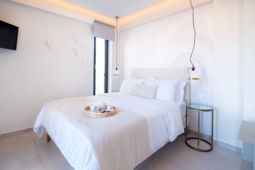 Photo of Bedroom in Malia