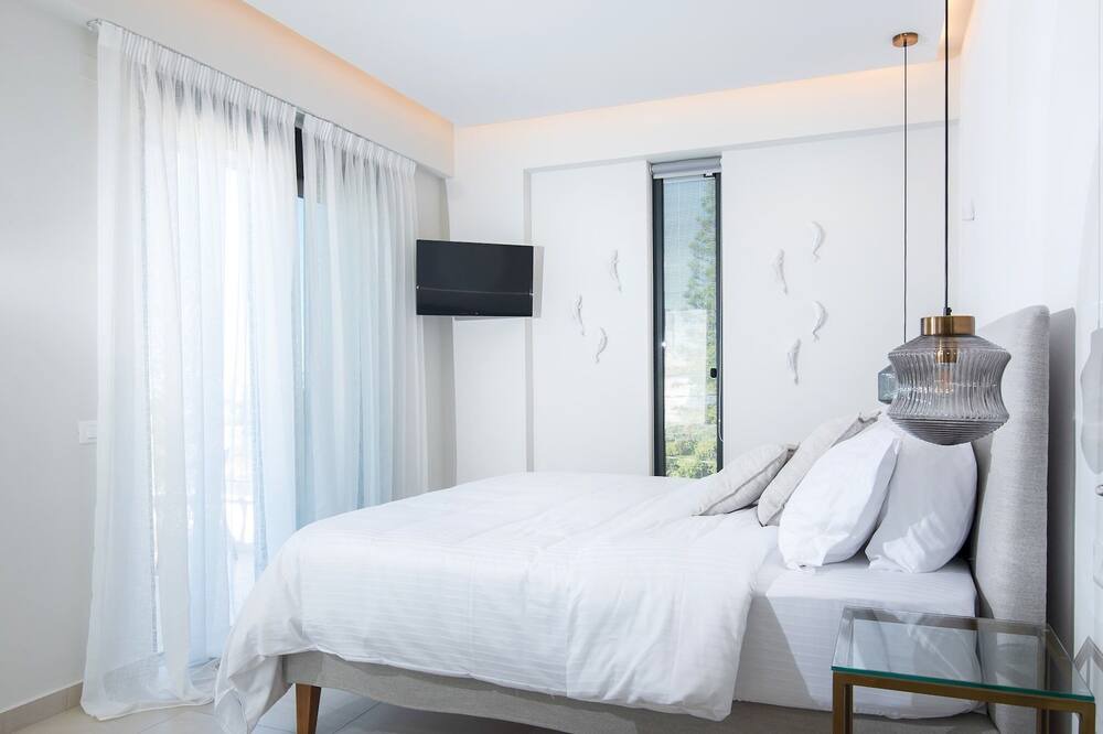 Photo of Bedroom in Malia