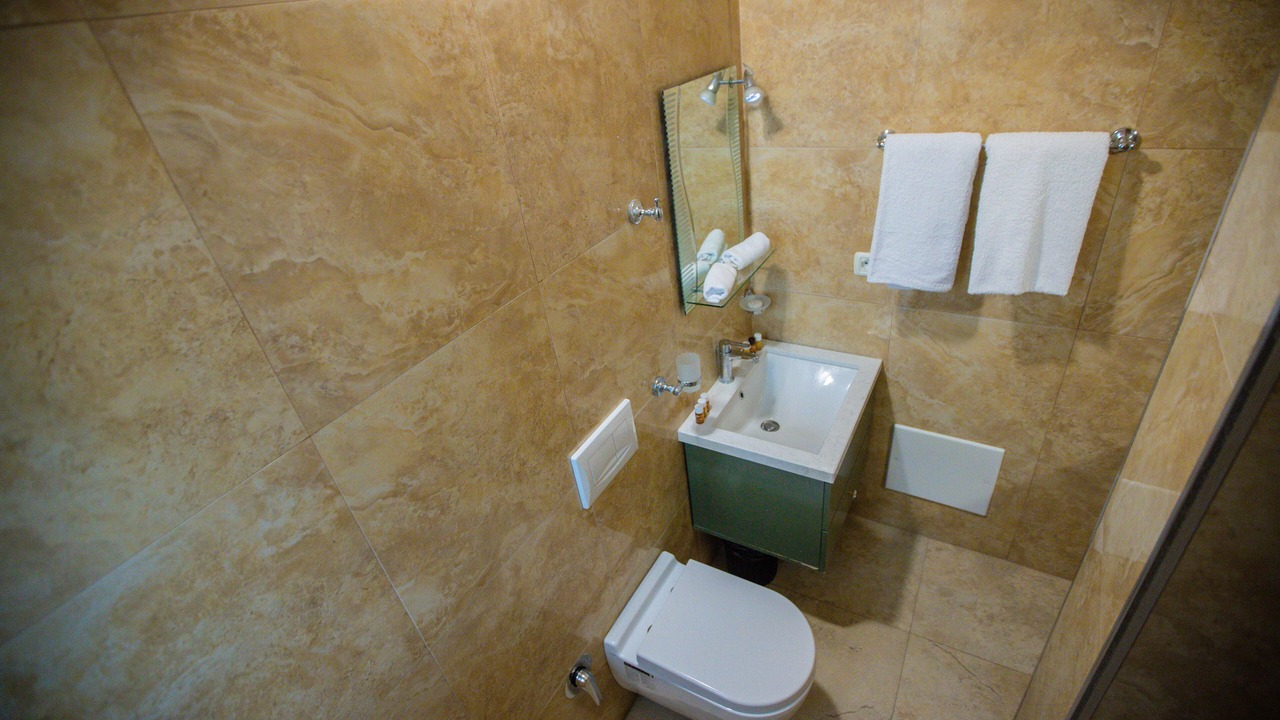 Photo of Bathroom in Golem