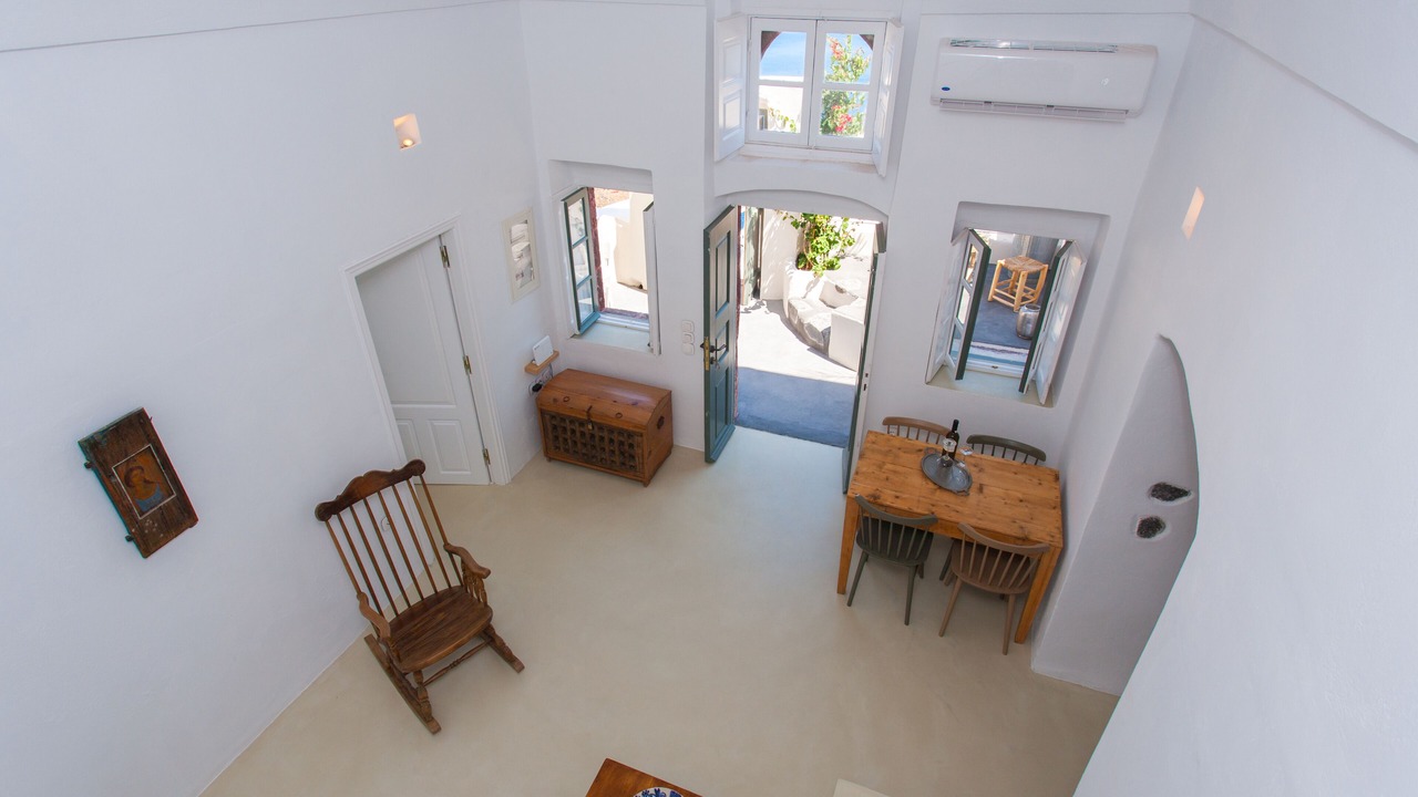 Photo of Others in Oia