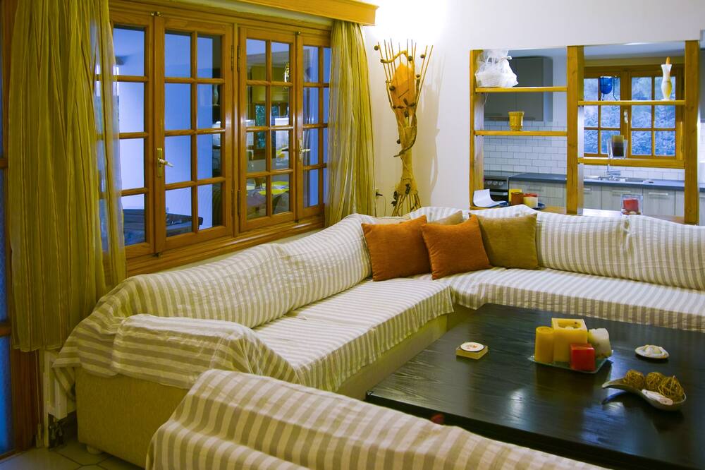 Photo of Livingroom in Rafina-Pikermi