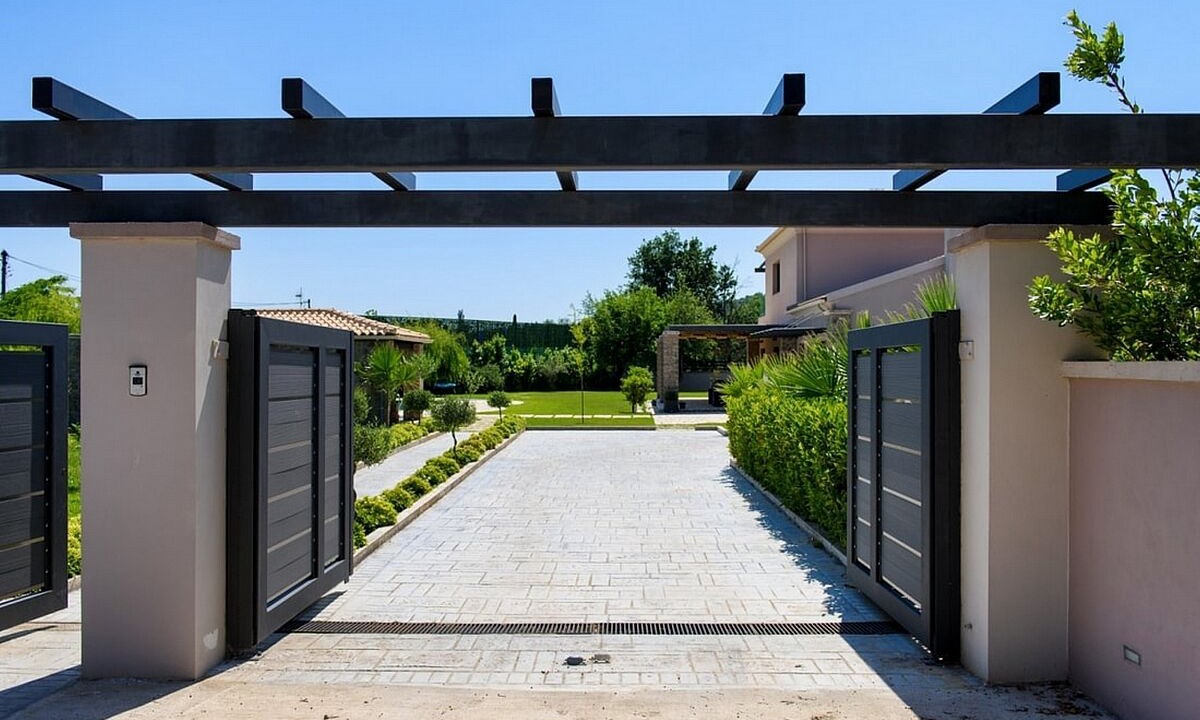 Photo of Outdoor in Dassia