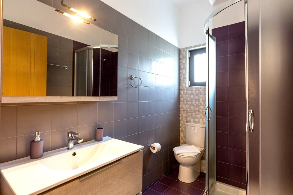 Photo of Bathroom in Adelianos Kampos