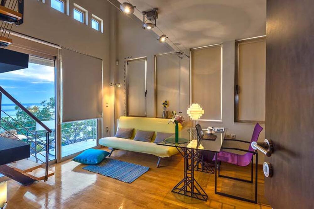 Photo of Livingroom in Mavros Kolimpos