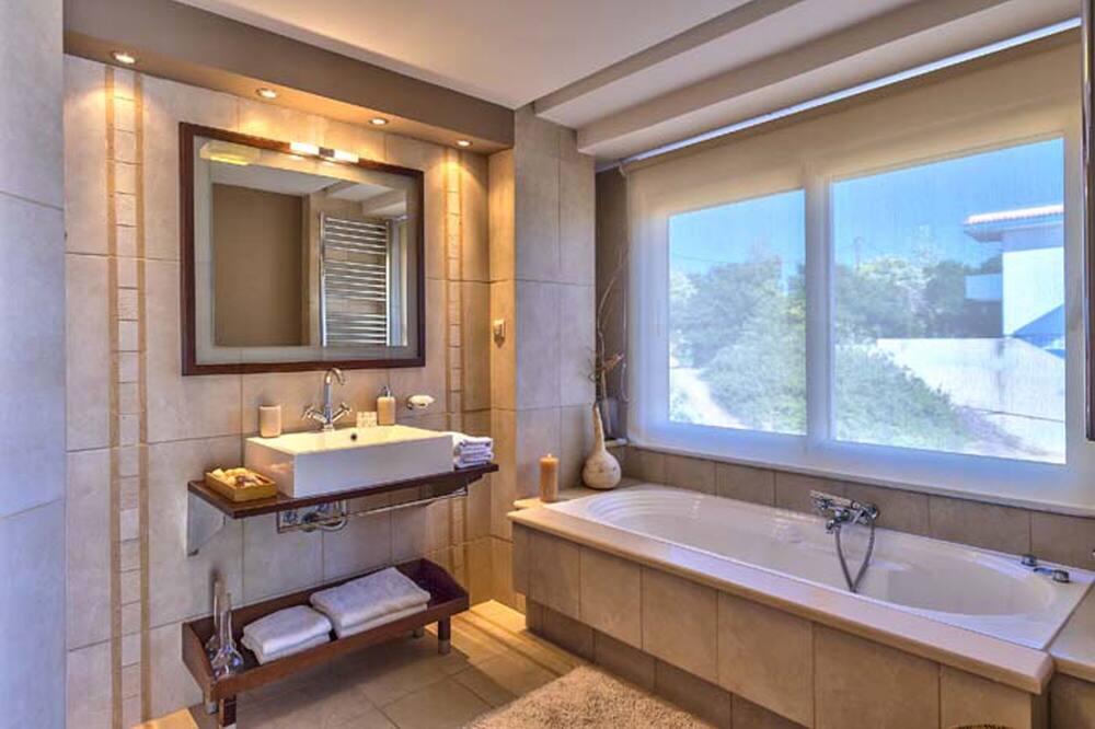 Photo of Bathroom in Mavros Kolimpos