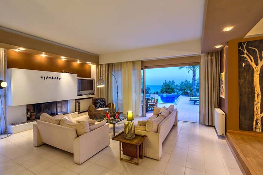 Photo of Livingroom in Mavros Kolimpos