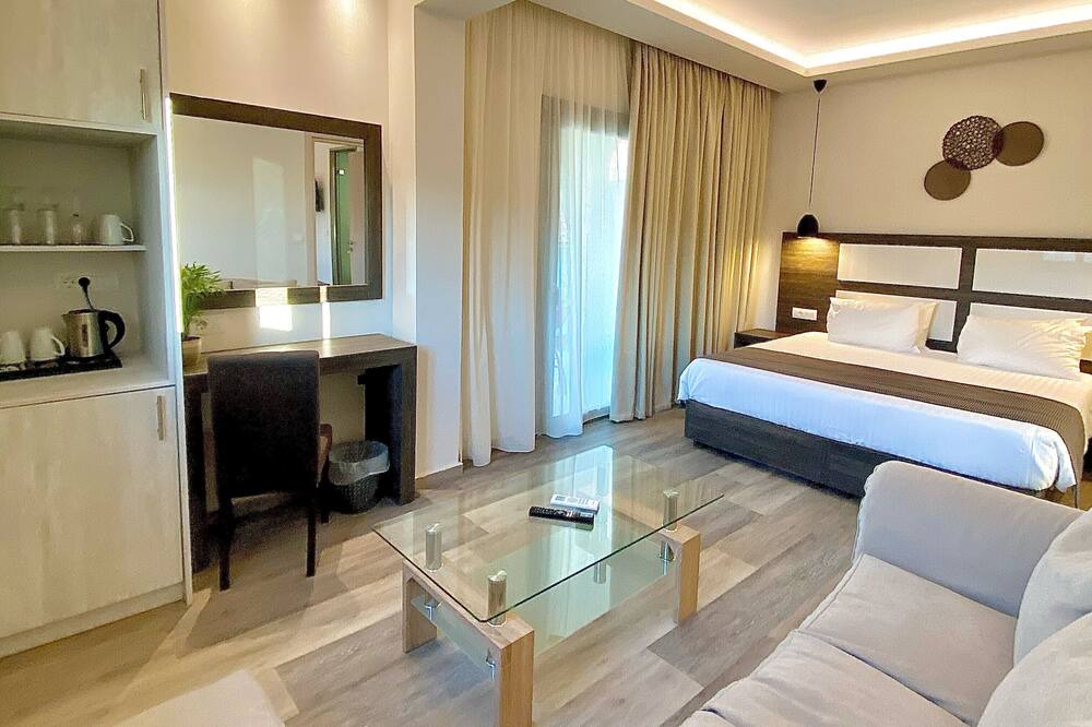 Photo of Bedroom in Tsilivi
