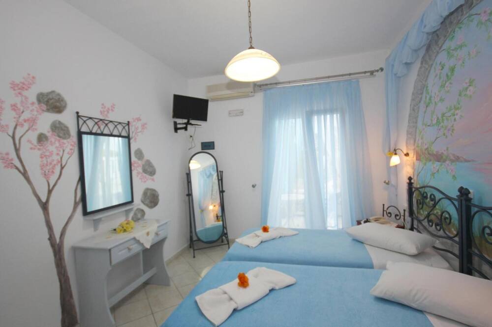 Photo of Bedroom in Glastros