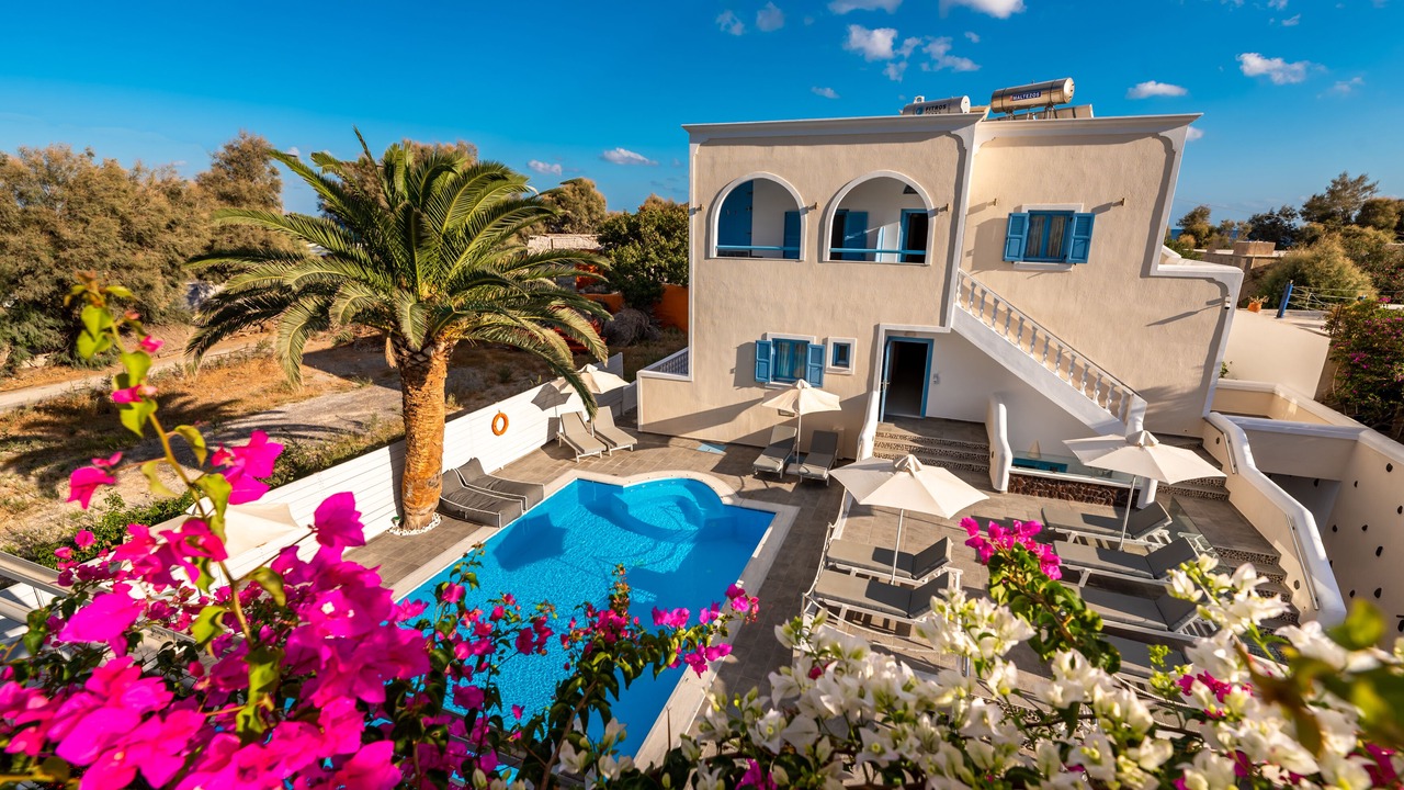 Photo of Outdoor in Perissa