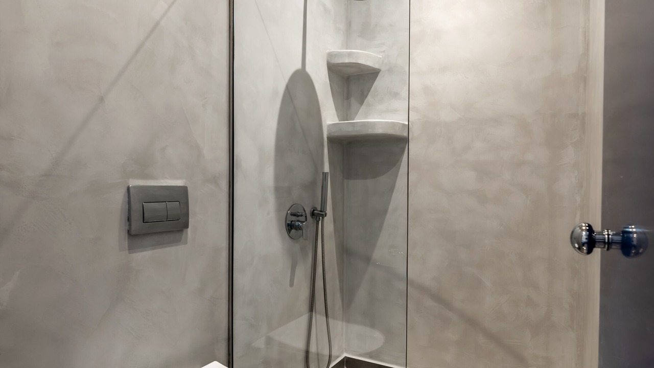 Photo of Bathroom in Perissa