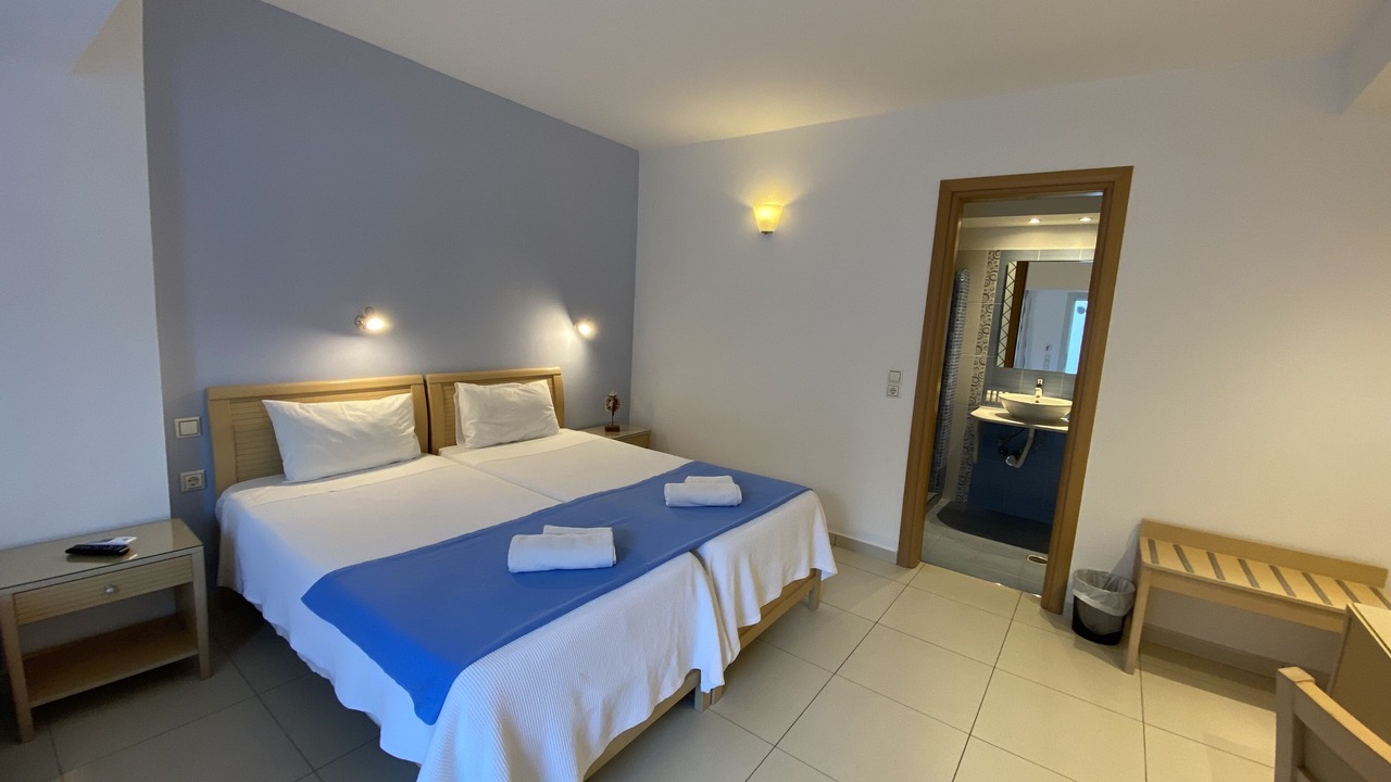 Photo of Bedroom in Perissa