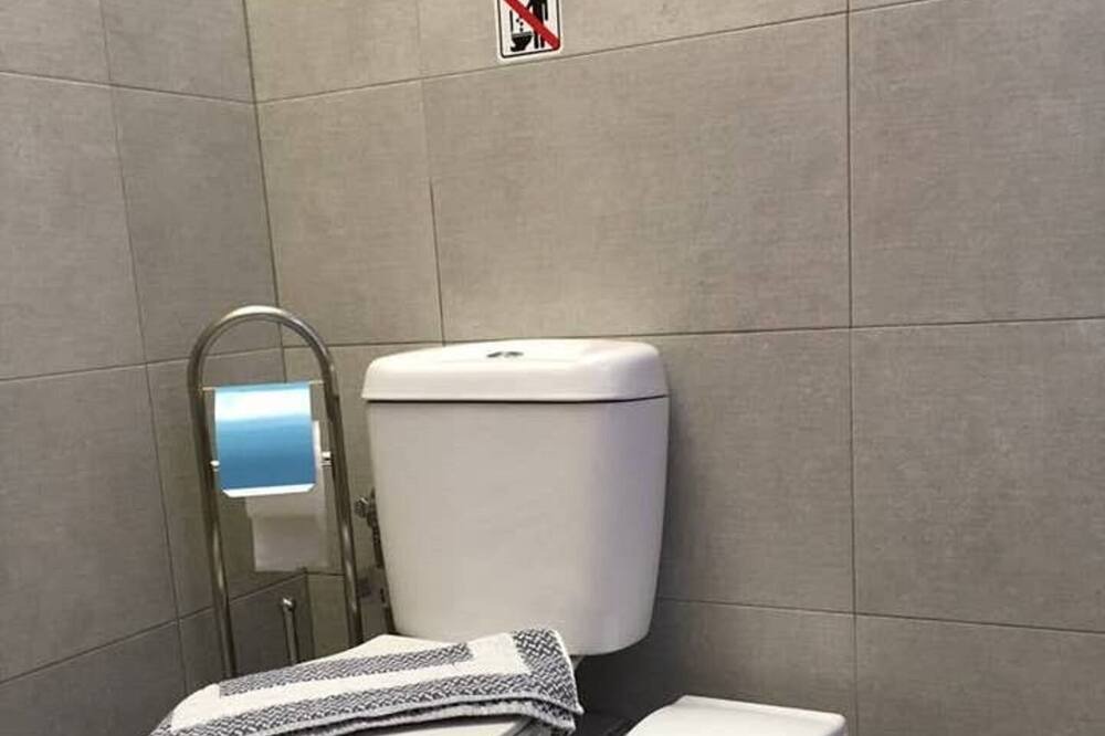 Photo of Bathroom in Mytilene