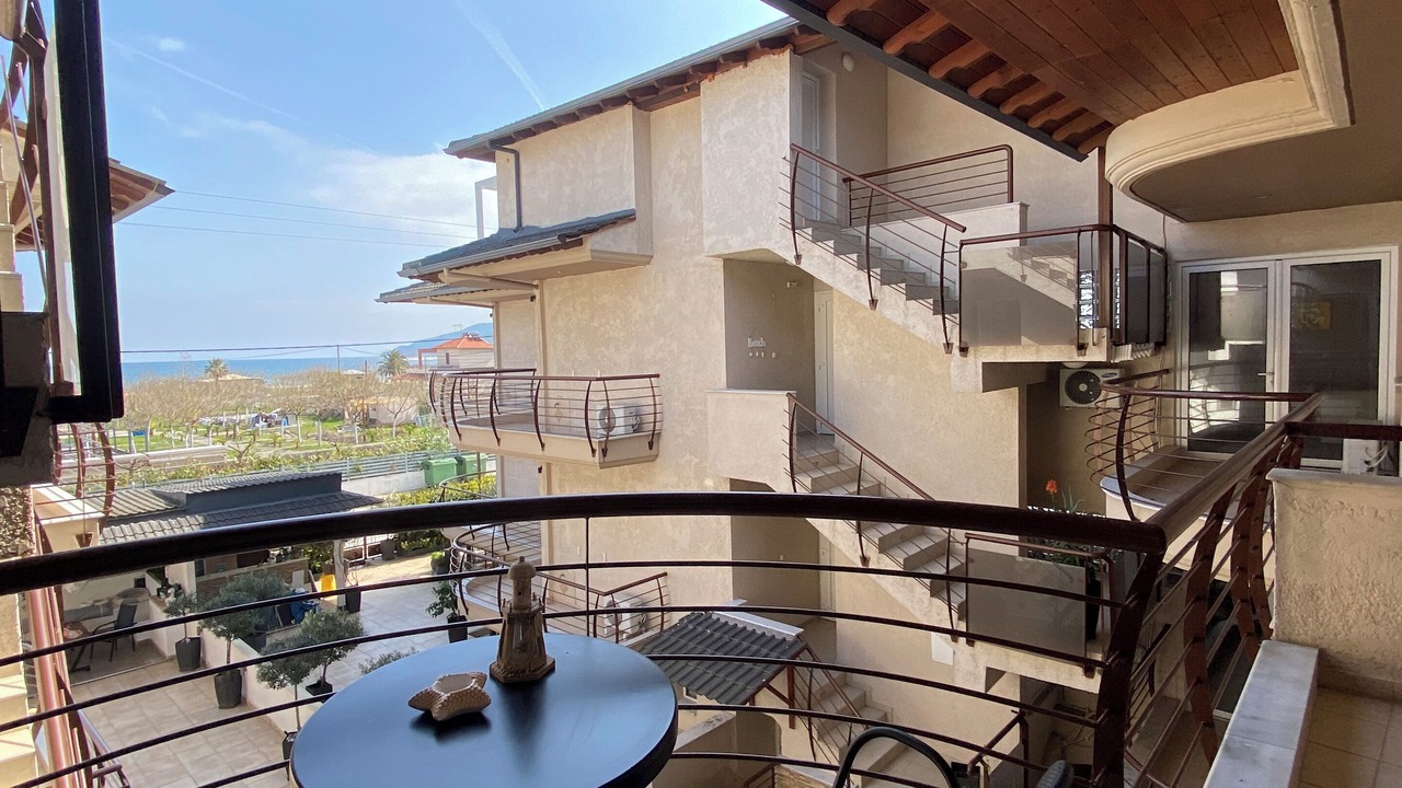 Photo of Patio Balcony in Volvi