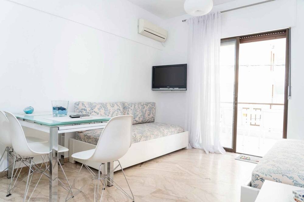 Photo of Bedroom in Nea Playia