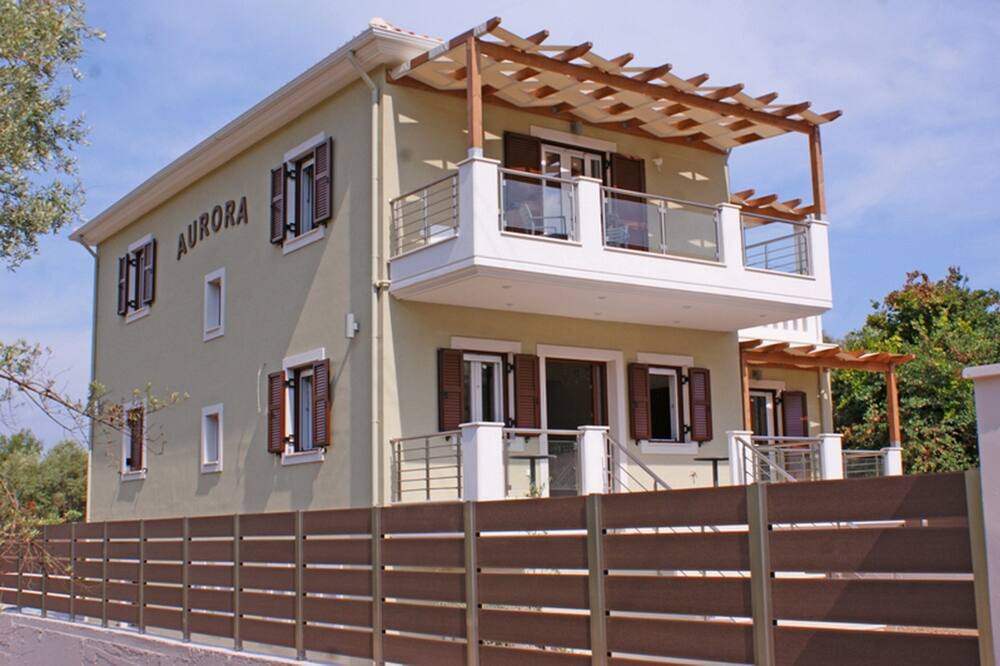 Photo of Outdoor in Episkopos