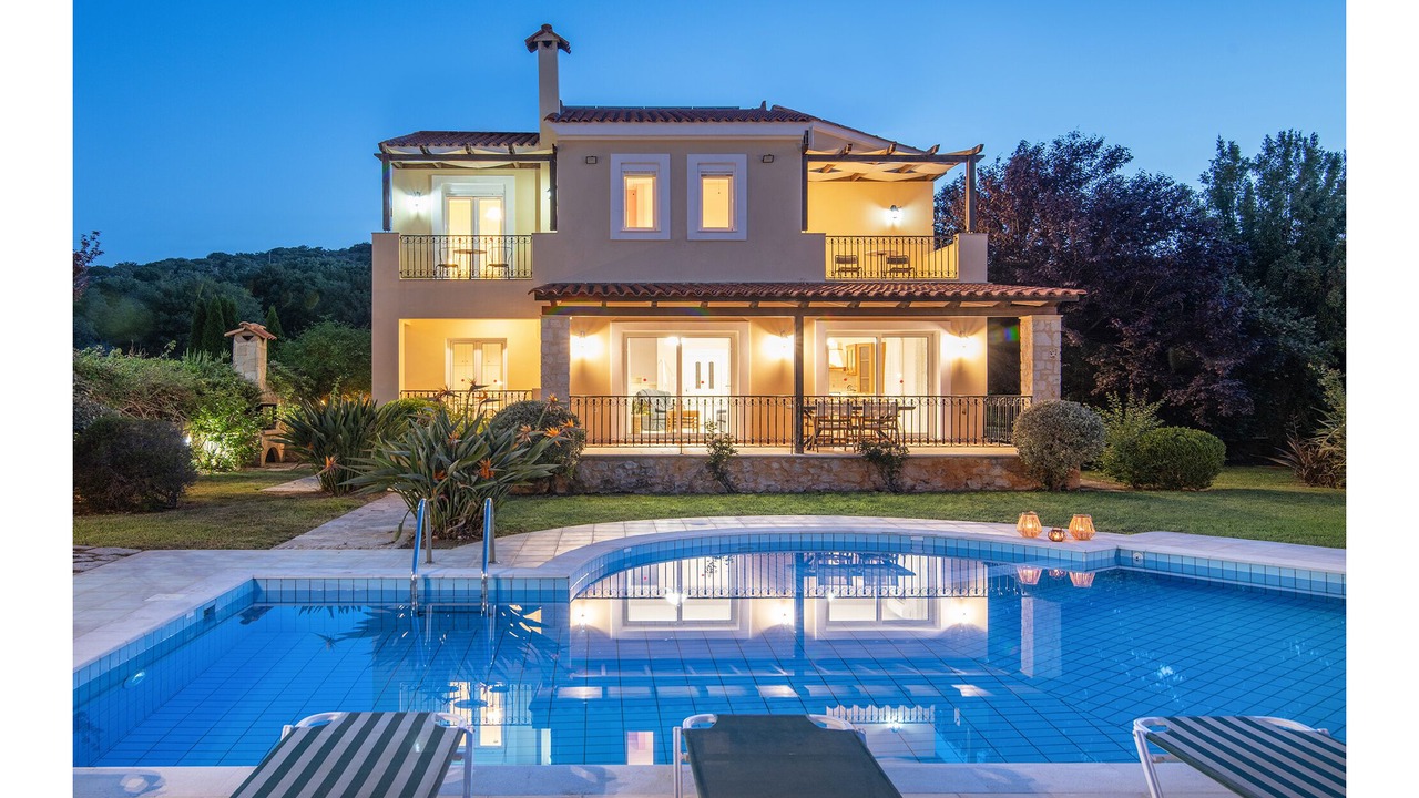 Photo of Outdoor in Gerani
