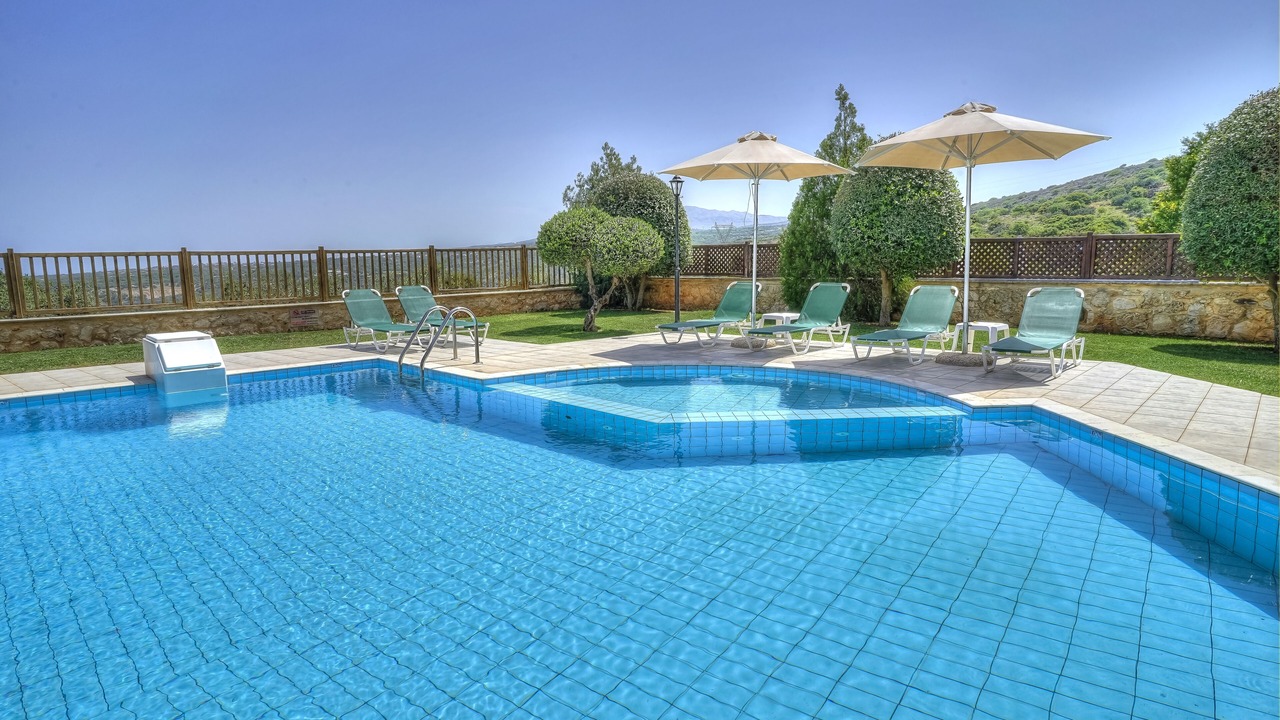 Photo of Outdoor in Gerani