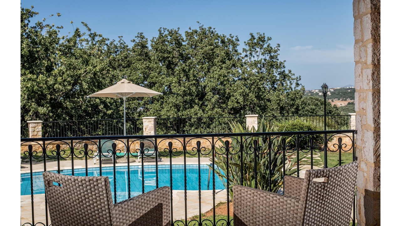 Photo of Outdoor in Gerani