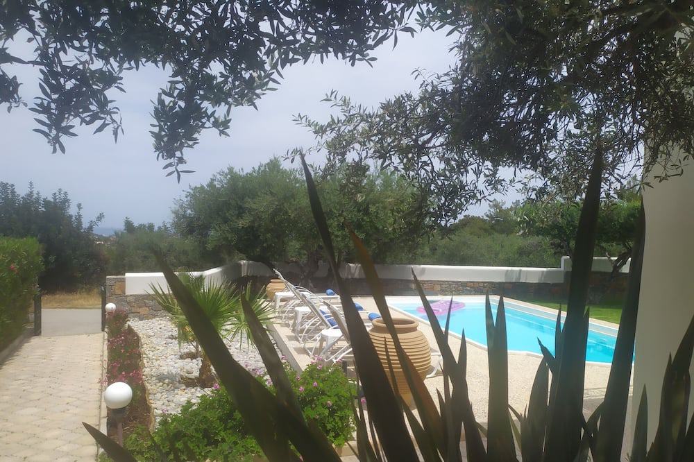 Photo of Outdoor in Old Hersonissos