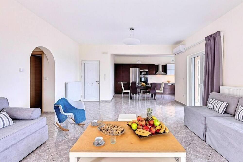 Photo of Livingroom in Kournas