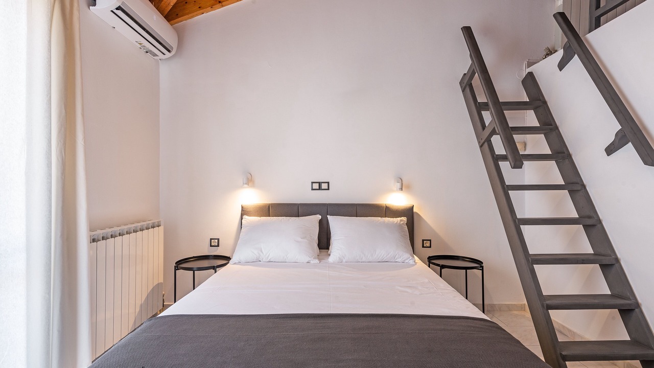 Photo of Bedroom in Skala