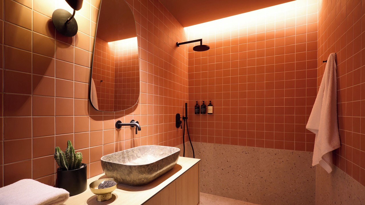 Photo of Bathroom in Alimos